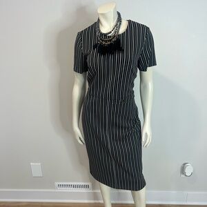 Beautiful Banana Republic Black and Grey Striped Midi Dress❤️8